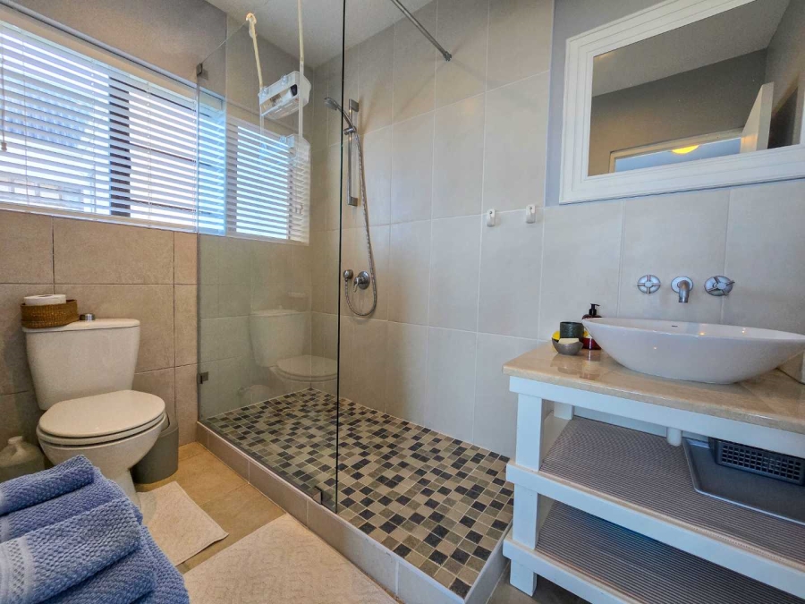 4 Bedroom Property for Sale in Jongensfontein Western Cape